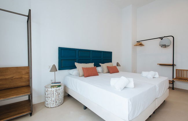 Eva Recommends Castellar Pool & Terrace - Photo 99