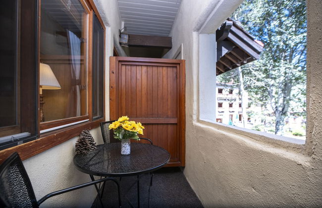 Olympic Village Inn - Photo 22