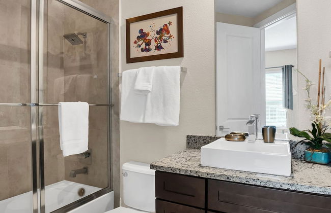 5 BR 6 BA Villa 5min Disneyworld Hot Tub BBQ - Foto 9