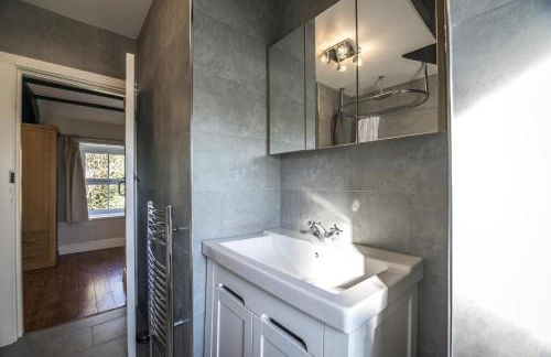 Barn Conversion - Hot Tub - Penally - Tenby - Photo 119