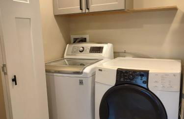 2 bdrm, Walking distance to all - Foto 9