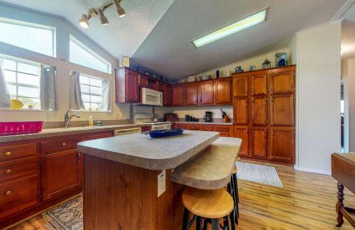 Boat Dock! Sunshine House on St Johns River - Photo 11