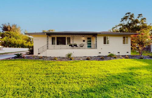 Steps to Lake Hollingsworth! Dog-Friendly Retreat - Foto 1