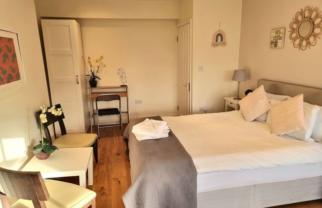 Urban Stay Oxford Gardens Apartments - Photo 12