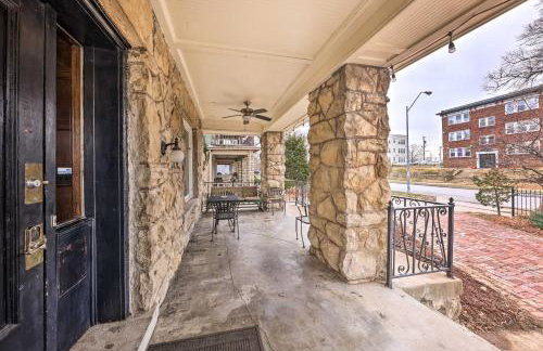 Walkable KC Home Base! Near Sports Events & Fun - Foto 32