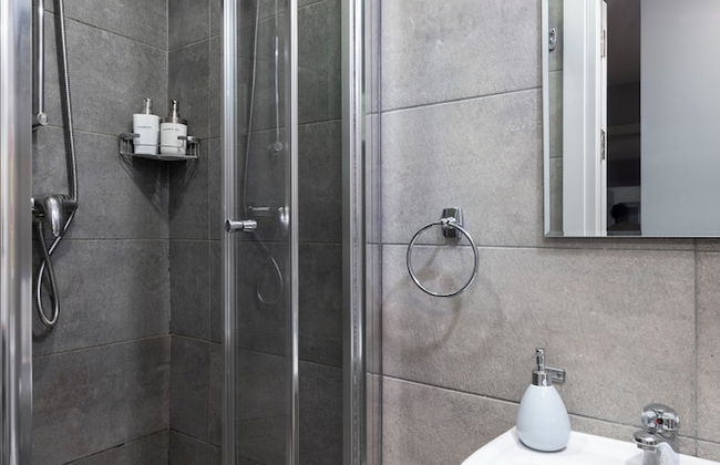 Modern 3 Bedroom 3 Bathroom Near Balluta Bay Sliema - Foto 44