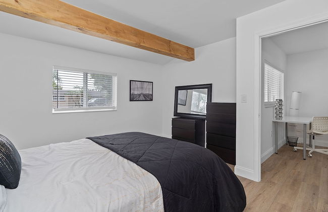 Dreamy 4BR Getaway w Private Pool Luxe Patio in Miramar - Foto 34