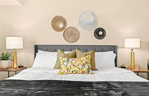 New! Modern Upper Flat near Downtown Roseville - Foto 19