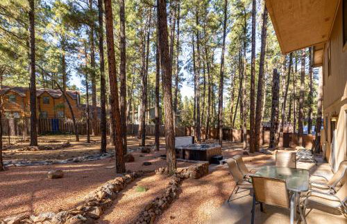 Chalet in the Pines Spa Game Room Wraparound Deck - Foto 18