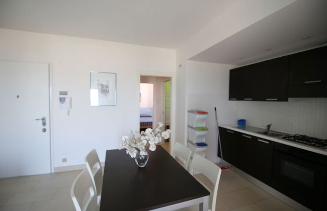 Apartment 30 Meters From the sea With 6 Beds With Full sea View - Foto 9