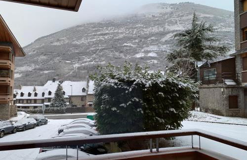 Apartament reformat i acollidor a Vielha, ben ubicat - Foto 6