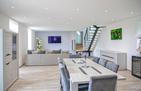 Gorgeous Home In Ussel With Wifi - Foto 11