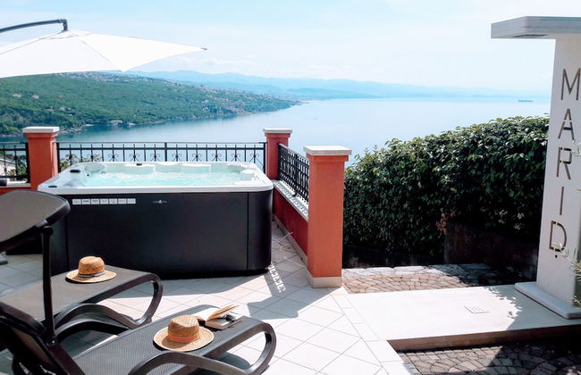 Luxury Three-bedroom Apartment With Amazing Overlook at the sea - Foto 28