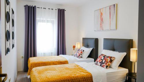 Leon with Private Pool - Foto 2