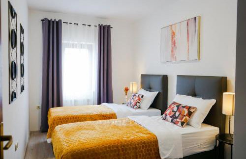 Leon with Private Pool - Foto 2