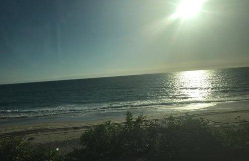 3 bed Lake Sammamish Waterfront + Peloton Bike - Foto 65