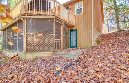 Burnside Resort Cabin with Hot Tub and Outdoor Spots! - Foto 30