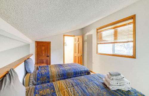 Cozy Flagstaff Retreat with Balcony and Mtn View! - Foto 12