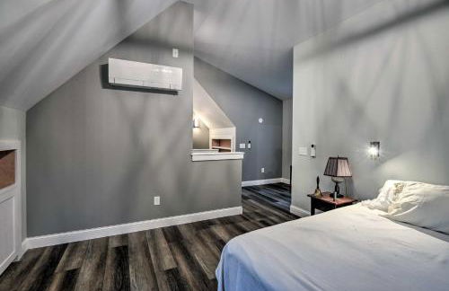 Modern Francestown Retreat on Scobie Pond! - Foto 14