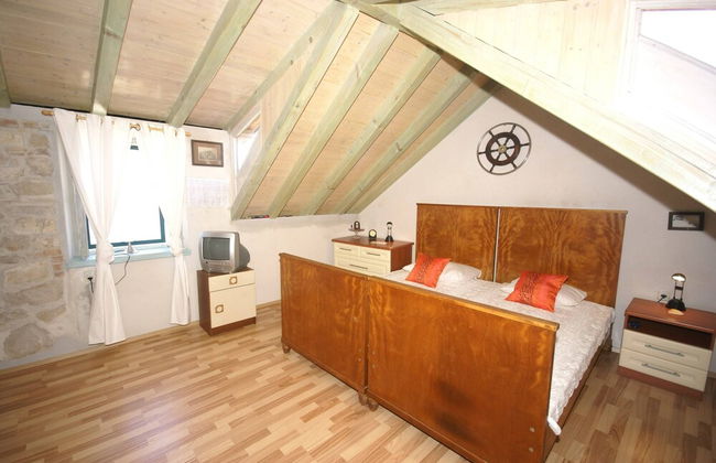 Traditional House With two Apartments - Foto 16