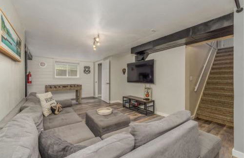 Tribe and Vibe In Downtown CDA Modern Comfort And Fun For You And Your Crew, Just Steps From Downtown - Foto 16