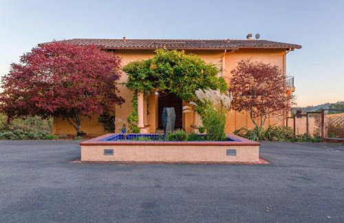 5 Acre Villa Retreat with Vineyard Pool Spa & Amazing Views of Sonoma County - Foto 46