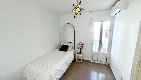 Beachfront Apartment Sabinillas - Photo 5