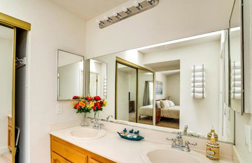 Water-View Home w/ Hot Tub in Lake Elsinore! - Foto 11