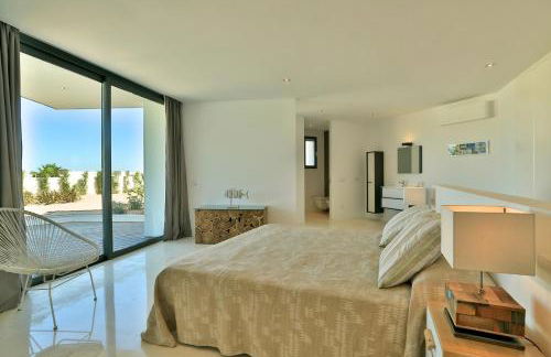 Serene Escape: Seaside Villa in Ibiza, 1001 - Foto 48