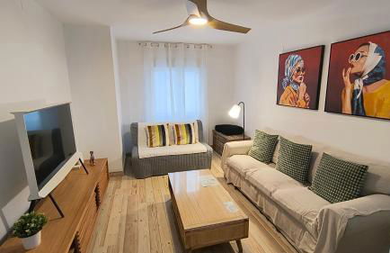 "El corazón de Huelva" lujo en pleno centro - Foto 1