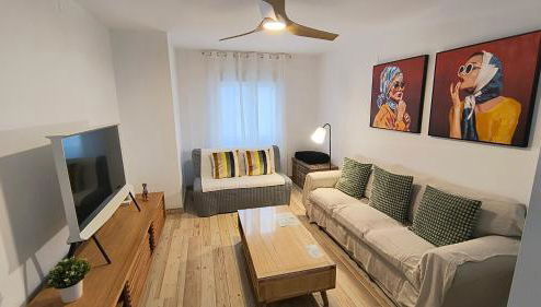 "El corazón de Huelva" lujo en pleno centro - Foto 1