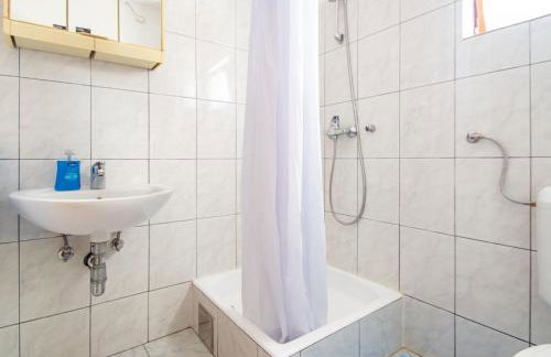 Apartment Josip by Interhome - Foto 22