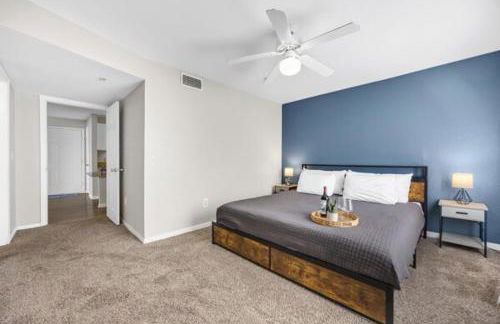 2BR Spacious Getaway Near Dwntown, Pool, UT Austin - Foto 21