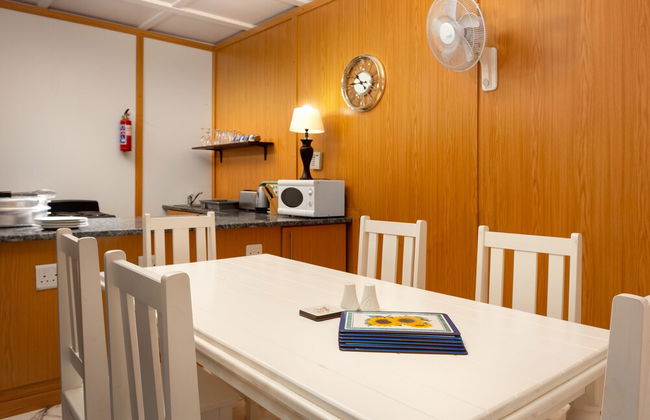 Gariep Dam SunRose Group of Guest Houses - Photo 41