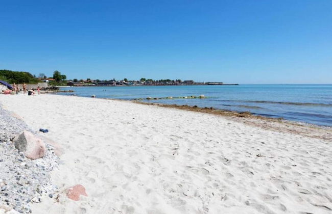 6 Person Holiday Home in Rodvig Stevns - Foto 14