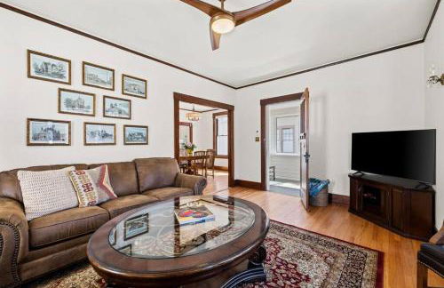 Historic Hideaway Hot Springs - Photo 6