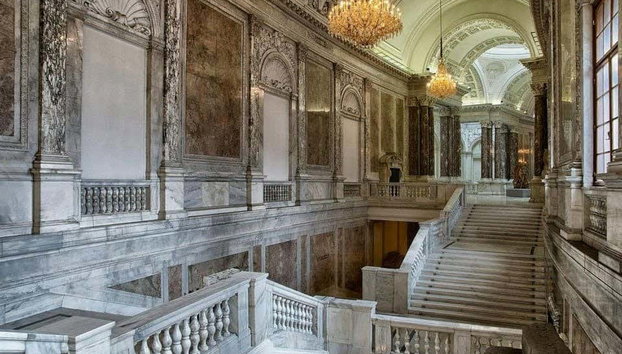 Sissi Tour of the Hofburg Palace - Photo 4