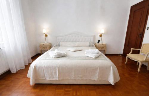 Casa di Lalla - Outlet Shopping & Beauty - Foto 8