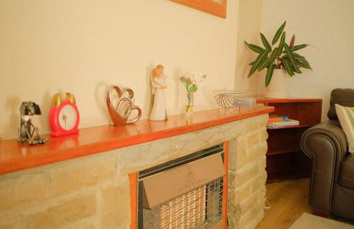 3 Bedroom House by Brookland Stays Serviced Accommodation Short Lets Leeds - Foto 23