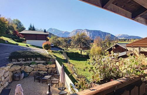 Savoyard Farmhouse - Sleeps 14 Garden & Parking - Foto 16