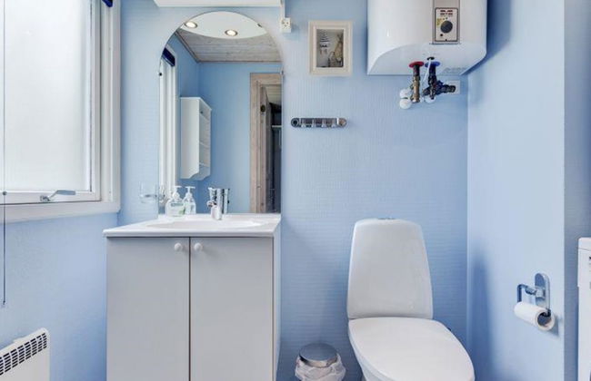 "Gudrid" - 500m from the sea - Foto 12