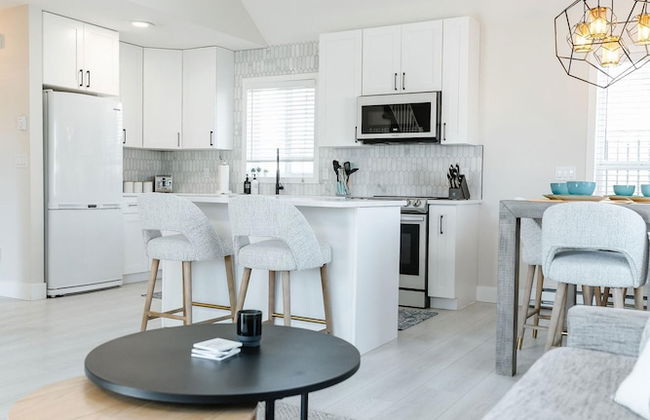 The Oxen - Dt Home w Putting Green and Tons of Parking - Photo 1