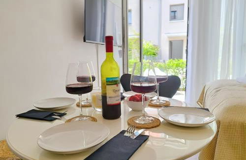 Bohotastic Apartment für bis zu 4, Terrasse, Grill - Foto 28