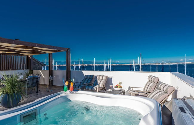 Good Life, Luxury Seafront Apartment - Foto 12