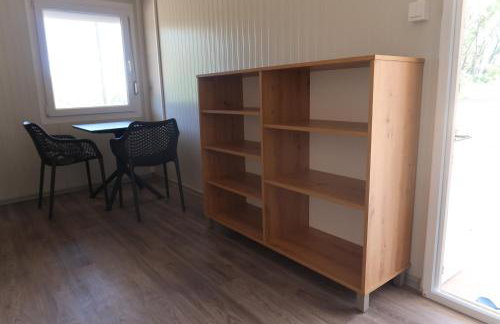 Robinson olive tree huts - Photo 10