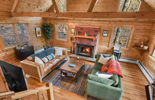 Lakefront Log Cabin, Private Lake Access w/Peloton - Foto 2