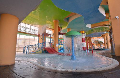 Beachfront Oasis at Splash Resort and Condos - Foto 63