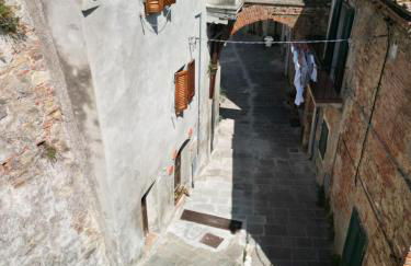 At the Castle - Foto 49