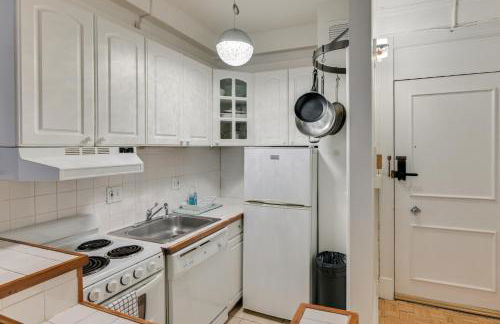 Walk to Boston Common Bright Apt with Rooftop Deck - Foto 7