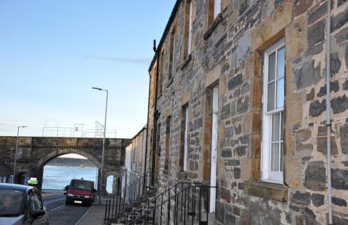 Emahroo Cullen - Foto 18